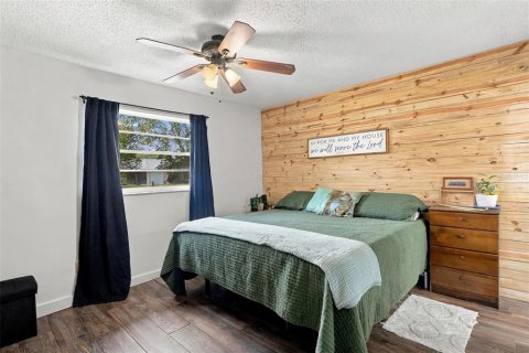 Villa ou maison à vendre à Deltona, Floride: 3 chambres, 118.36 m2 № 2400457 - photo 12