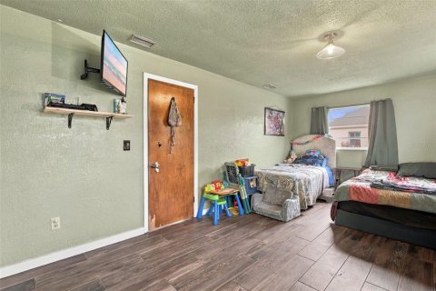 Villa ou maison à vendre à Deltona, Floride: 3 chambres, 118.36 m2 № 2400457 - photo 24