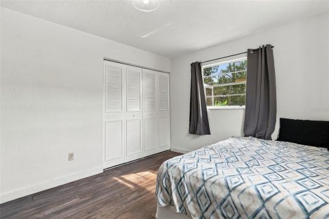 Villa ou maison à vendre à Deltona, Floride: 3 chambres, 118.36 m2 № 2400457 - photo 20