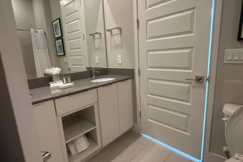 Condominio en venta en Kissimmee, Florida, 3 dormitorios, 138.52 m2 № 1518972 - foto 8