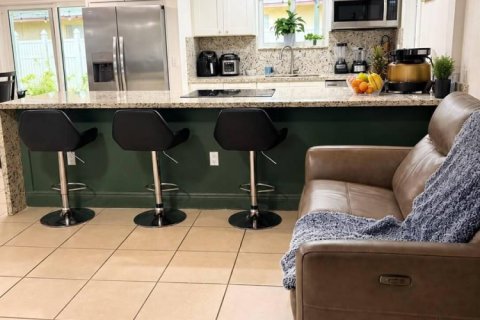 Casa en venta en Fort Lauderdale, Florida, 3 dormitorios, 97.27 m2 № 2387027 - foto 7