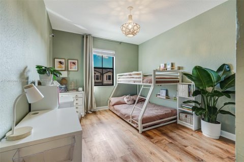 Townhouse in Miami, Florida 3 bedrooms, 164.53 sq.m. № 1954924 - photo 28