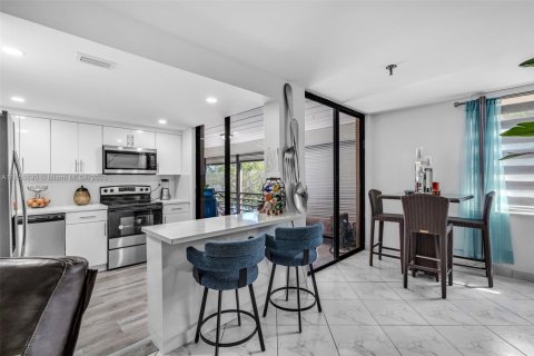 Copropriété à vendre à Miami, Floride: 2 chambres, 111.2 m2 № 1958500 - photo 8