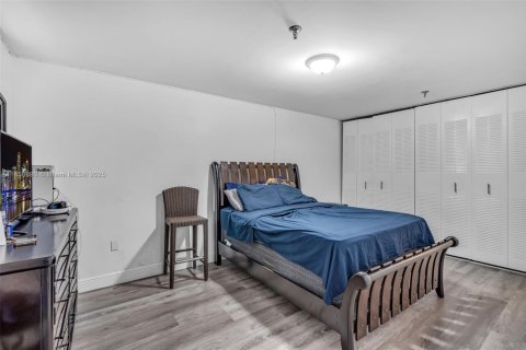 Copropriété à vendre à Miami, Floride: 2 chambres, 111.2 m2 № 1958500 - photo 17