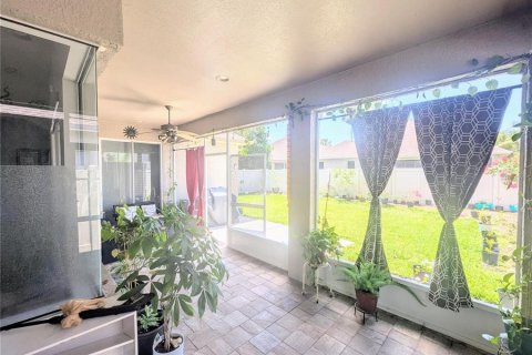 House in Tampa, Florida 3 bedrooms, 193.24 sq.m. № 2226990 - photo 18