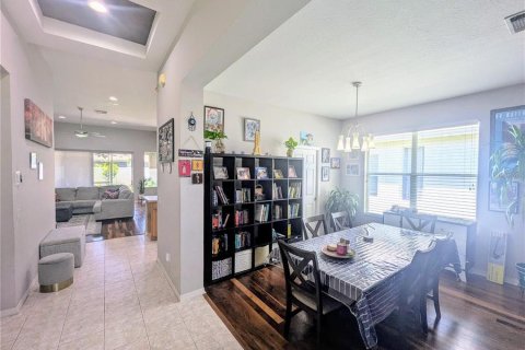 House in Tampa, Florida 3 bedrooms, 193.24 sq.m. № 2226990 - photo 15