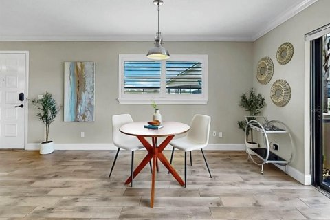 Townhouse in Apollo Beach, Florida 3 bedrooms, 157.93 sq.m. № 2092745 - photo 13