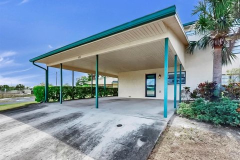 Townhouse in Apollo Beach, Florida 3 bedrooms, 157.93 sq.m. № 2092745 - photo 4