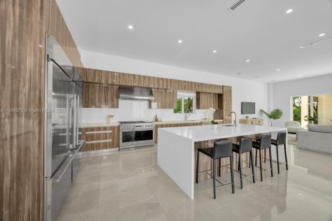 Купить виллу или дом в Майами, Флорида 4 спальни, 552.12м2, № 1850637 - фото 22