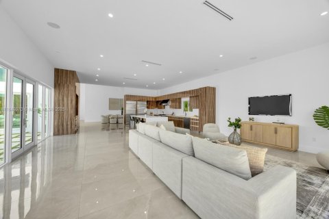 Купить виллу или дом в Майами, Флорида 4 спальни, 552.12м2, № 1850637 - фото 26