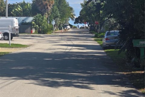 Снять в аренду квартиру в Помпано-Бич, Флорида 1 спальня, 326.18м2, № 2034758 - фото 6