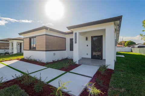 Купить виллу или дом в Майами, Флорида 4 спальни, 157.93м2, № 2007412 - фото 3