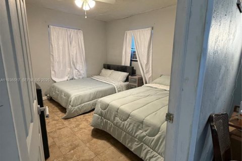 House in St. Lucie, Florida 2 bedrooms, 120.77 sq.m. № 1994526 - photo 6