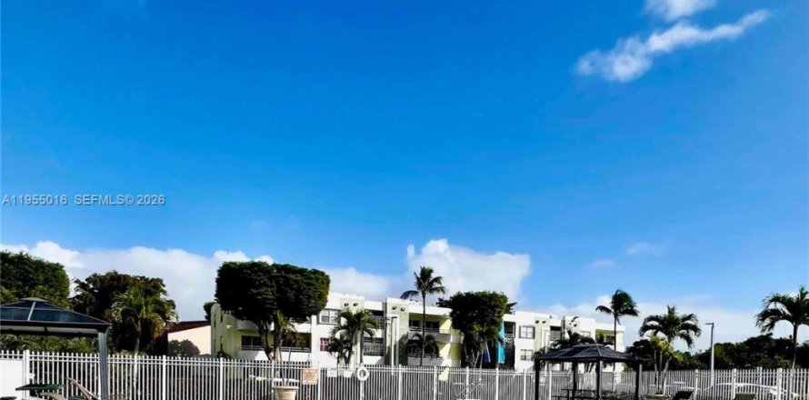 Condo à Miami, Floride, 2 chambres  № 2010933