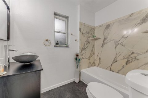 Casa en venta en Ormond Beach, Florida, 3 dormitorios, 100.43 m2 № 1802412 - foto 3