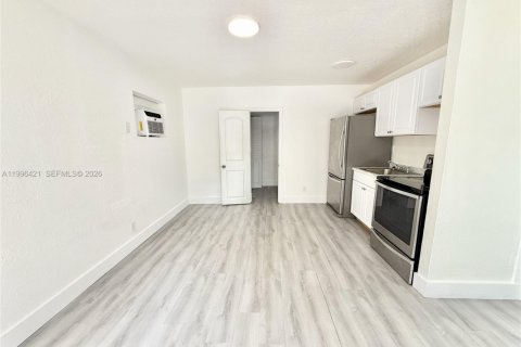 Снять в аренду коммерческую недвижимость в Вест-Парк, Флорида 1 спальня, № 2058415 - фото 14