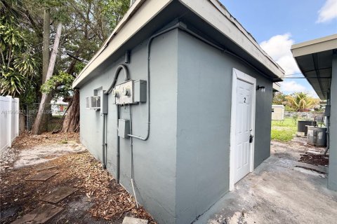 Снять в аренду коммерческую недвижимость в Вест-Парк, Флорида 1 спальня, № 2058415 - фото 19