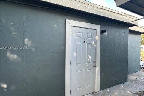 Снять в аренду коммерческую недвижимость в Вест-Парк, Флорида 1 спальня, № 2058415 - фото 13