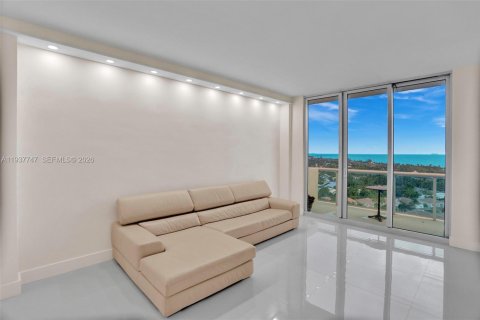 Condominio en alquiler en Sunny Isles Beach, Florida, 3 dormitorios, 143.91 m2 № 1995651 - foto 6