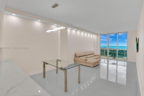 Condominio en alquiler en Sunny Isles Beach, Florida, 3 dormitorios, 143.91 m2 № 1995651 - foto 9