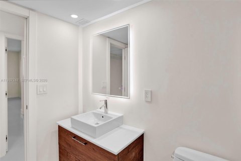 Condominio en alquiler en Sunny Isles Beach, Florida, 3 dormitorios, 143.91 m2 № 1995651 - foto 22