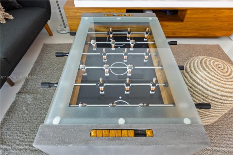 Купить кондоминиум в Бей-Харбор-Айлендс, Флорида 2 спальни, 88.72м2, № 2055036 - фото 21