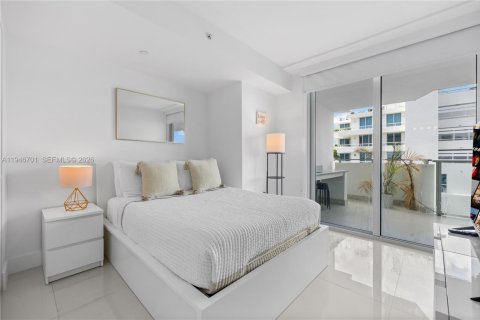 Купить кондоминиум в Бей-Харбор-Айлендс, Флорида 2 спальни, 88.72м2, № 2055036 - фото 29