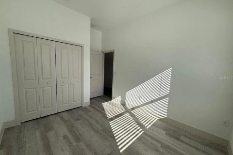 House in Port Charlotte, Florida 3 bedrooms, 170.94 sq.m. № 1725456 - photo 14