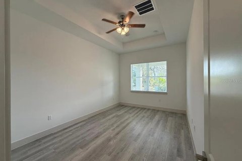 House in Port Charlotte, Florida 3 bedrooms, 170.94 sq.m. № 1725456 - photo 16