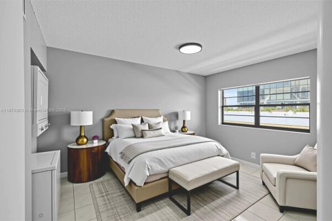 Copropriété à vendre à Miami Beach, Floride: 2 chambres, 91.23 m2 № 1895903 - photo 17