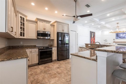 House in Sarasota, Florida 4 bedrooms, 188.96 sq.m. № 1722313 - photo 28