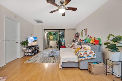 Condominio en venta en Davie, Florida, 2 dormitorios, 92.9 m2 № 2043986 - foto 8