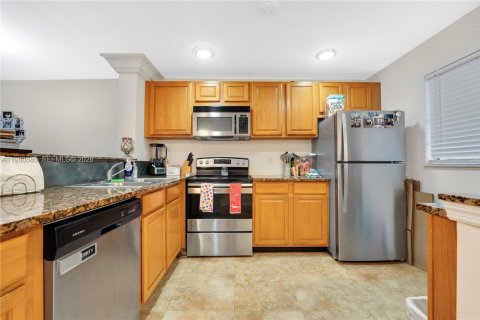 Condominio en venta en Davie, Florida, 2 dormitorios, 92.9 m2 № 2043986 - foto 2