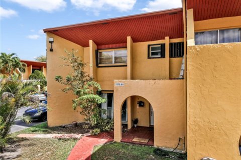 Таунхаус в Майами, Флорида 3 спальни, 161.37м2 № 2049316