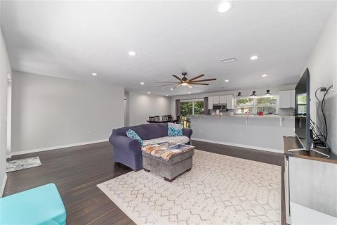House in Ocala, Florida 3 bedrooms, 146.23 sq.m. № 1651766 - photo 14