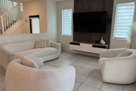 Touwnhouse à louer à Doral, Floride: 3 chambres, 219.81 m2 № 1954939 - photo 26