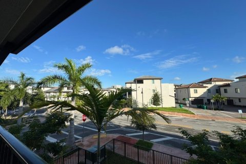 Touwnhouse à louer à Doral, Floride: 3 chambres, 219.81 m2 № 1954939 - photo 9