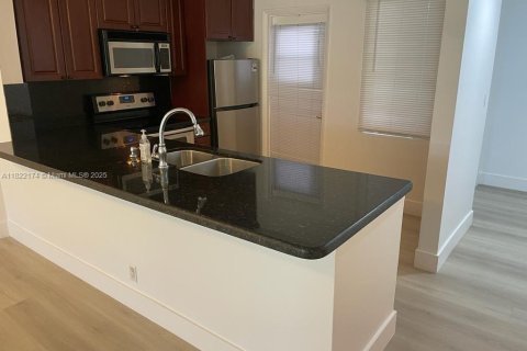 Copropriété à vendre à Dania Beach, Floride: 2 chambres, 94.76 m2 № 1977297 - photo 25