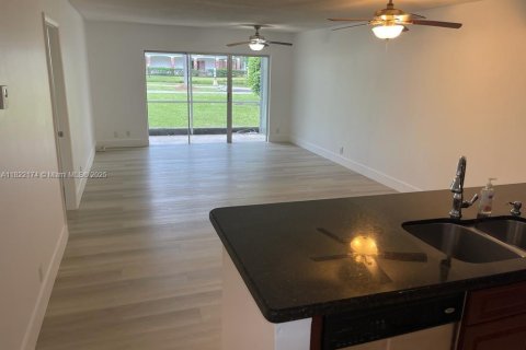 Copropriété à vendre à Dania Beach, Floride: 2 chambres, 94.76 m2 № 1977297 - photo 24