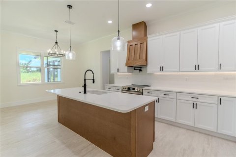 House in Babson Park, Florida 4 bedrooms, 218.69 sq.m. № 1851896 - photo 12