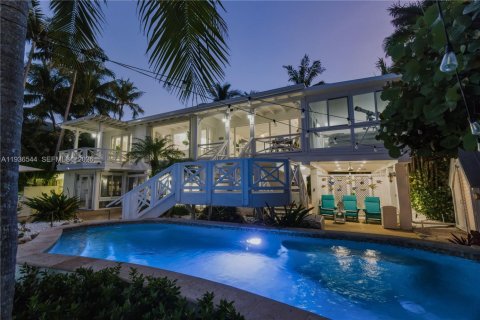 Casa en alquiler en Key Largo, Florida, 3 dormitorios, 242.29 m2 № 2088448 - foto 15