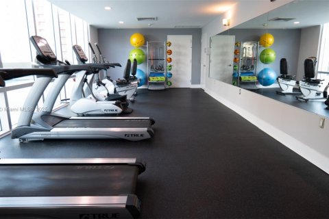 Купить кондоминиум в Майами, Флорида 2 спальни, 136.29м2, № 1958338 - фото 30