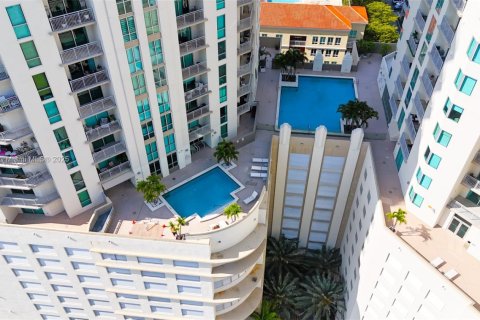 Купить кондоминиум в Майами, Флорида 2 спальни, 136.29м2, № 1958338 - фото 27