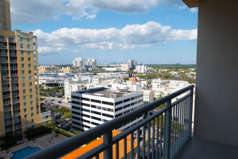 Купить кондоминиум в Майами, Флорида 2 спальни, 136.29м2, № 1958338 - фото 25