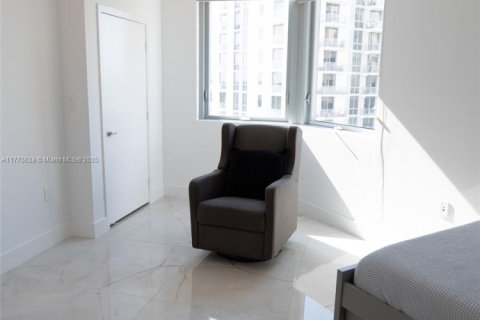 Купить кондоминиум в Майами, Флорида 2 спальни, 136.29м2, № 1958338 - фото 20