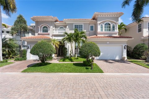 Casa en venta en Hollywood, Florida, 5 dormitorios, 492.57 m2 № 2056821 - foto 3