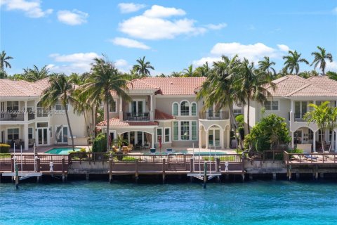 Casa en venta en Hollywood, Florida, 5 dormitorios, 492.57 m2 № 2056821 - foto 1