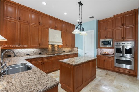 Casa en venta en Hollywood, Florida, 5 dormitorios, 492.57 m2 № 2056821 - foto 13