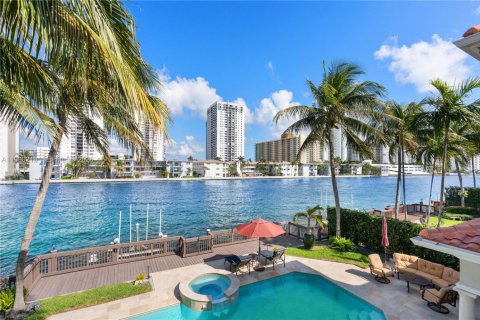 Casa en venta en Hollywood, Florida, 5 dormitorios, 492.57 m2 № 2056821 - foto 27