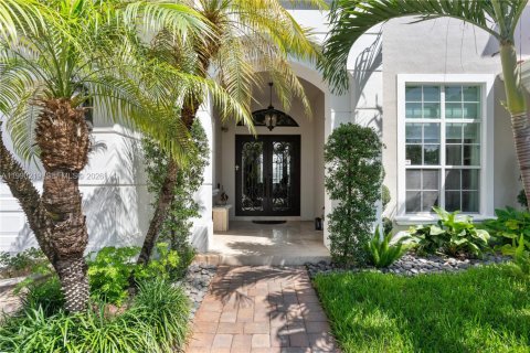Casa en venta en Hollywood, Florida, 5 dormitorios, 492.57 m2 № 2056821 - foto 4